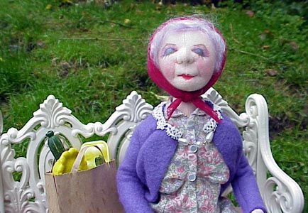 judi's bag doll II.jpg (75914 bytes)