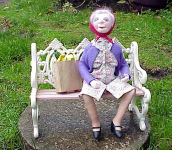 judi's bag doll IIa.jpg (86732 bytes)